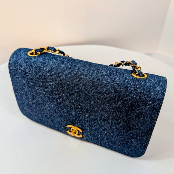 Chanel Vintage Classic Blue Denim Quilted Medium Full Flap Bag - Picture 14 of 16